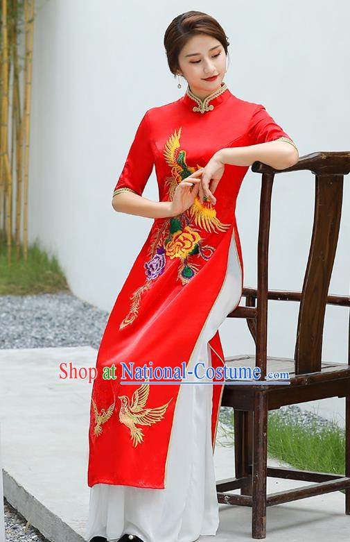 China Classical Embroidery Phoenix Red Qipao Catwalks Show Aodai Cheongsam Stage Performance Dress Clothing