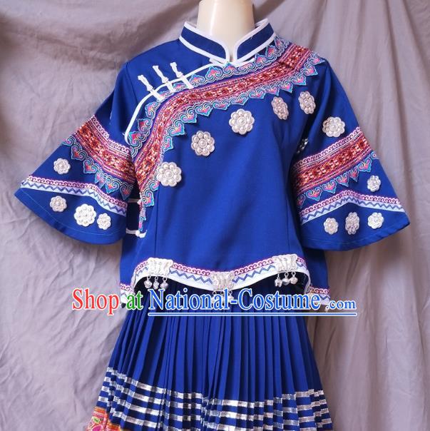 Chinese Hmong Ethnic Young Lady Costumes Traditional Miao National Minority Informal Clothing