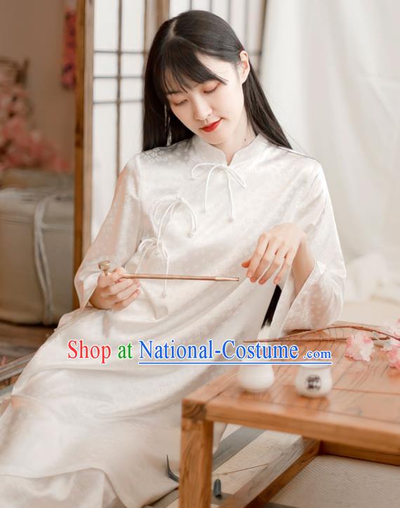 Chinese Traditional Slant Opening Cheongsam Clothing National White Silk Qipao Dress