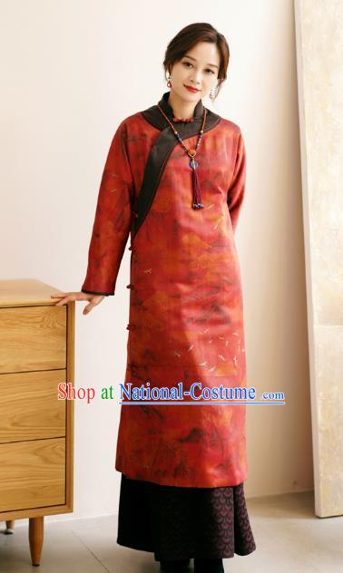 China Female Gambiered Guangdong Gauze Long Cheongsam Red Silk Qipao Dress