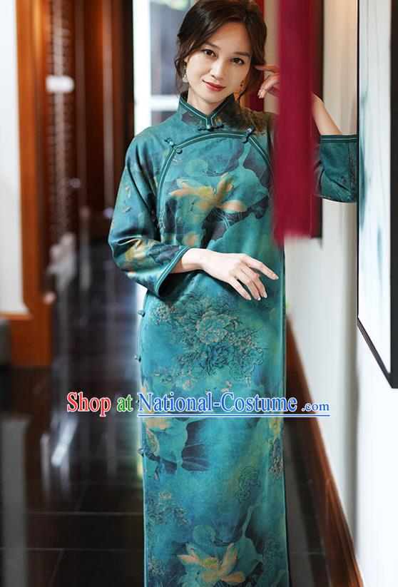 China Classical Lotus Pattern Green Silk Qipao Dress National Female Long Cheongsam