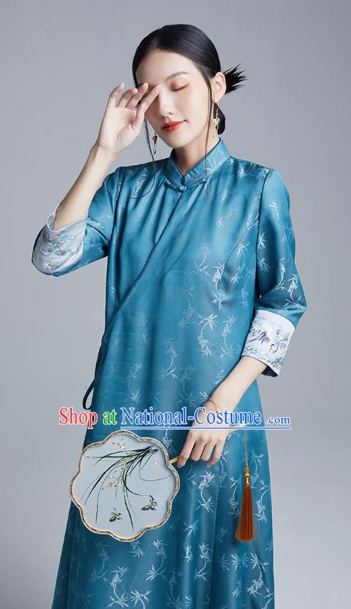 China Classical Embroidered Silk Cheongsam Costume Traditional Young Lady Blue Brocade Qipao Dress