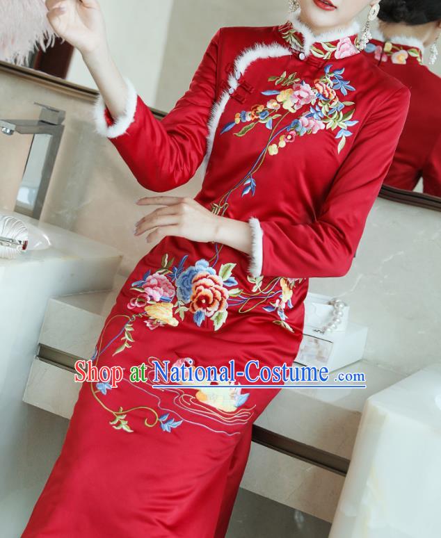 Chinese Traditional Wedding Embroidered Red Qipao Dress Tang Suit Cheongsam Bride Costume