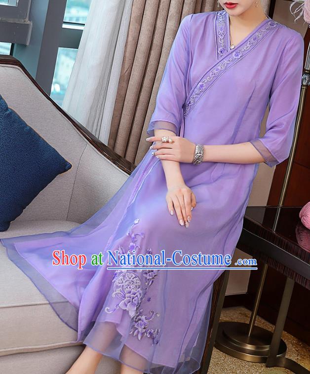 China Classical Young Woman Embroidered Cheongsam Costume Traditional Tang Suit Purple Organdy Qipao Dress