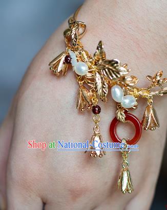 China Classical Golden Bracelet Traditional Ming Dynasty Agate Wristlet Accessories