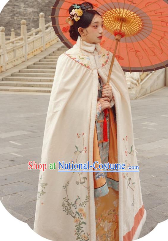 China Ancient Court Woman Embroidered Beige Long Cape Clothing Traditional Qing Dynasty Imperial Concubine Cloak