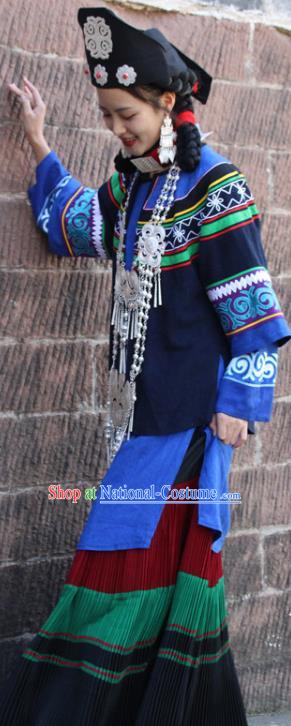 China Yi Nationality Woman Folk Dance Clothing Traditional Liangshan Ethnic Stage Performance Costumes and Hat