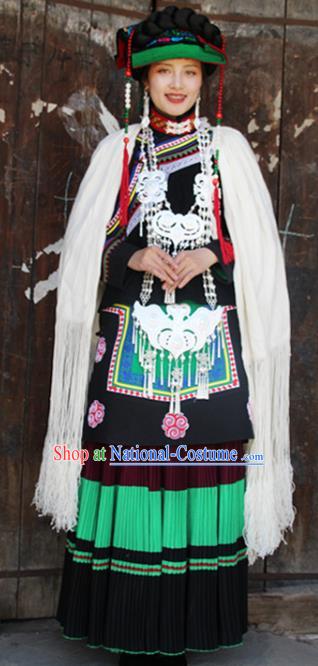 China Yi Nationality Wedding Bride Green Outfits Clothing Traditional Liangshan Ethnic Stage Performance Costumes and Hat