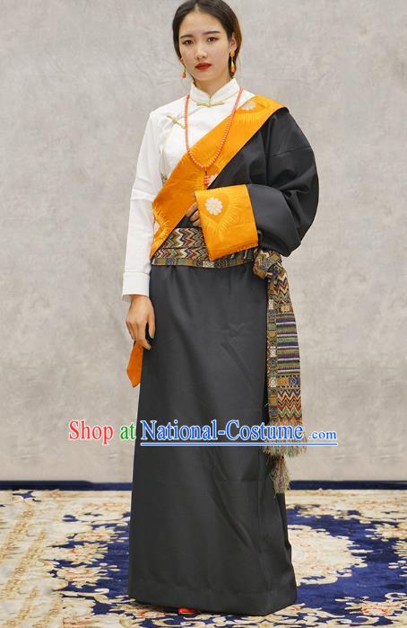 China Grey Tibetan Robe Ethnic Woman Costume Zang Nationality Informal Clothing