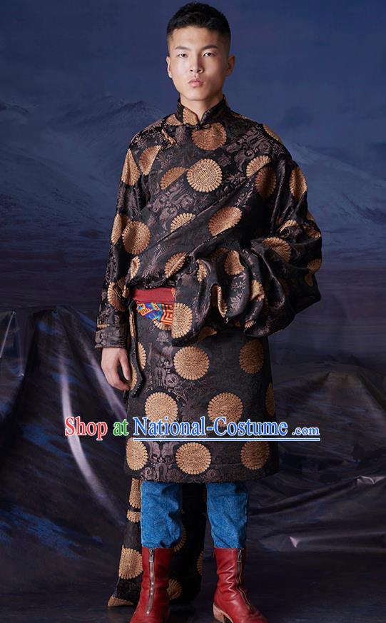 Chinese Zang Nationality Kangba Folk Dance Clothing Tibetan Minority Black Brocade Robe Costume for Men