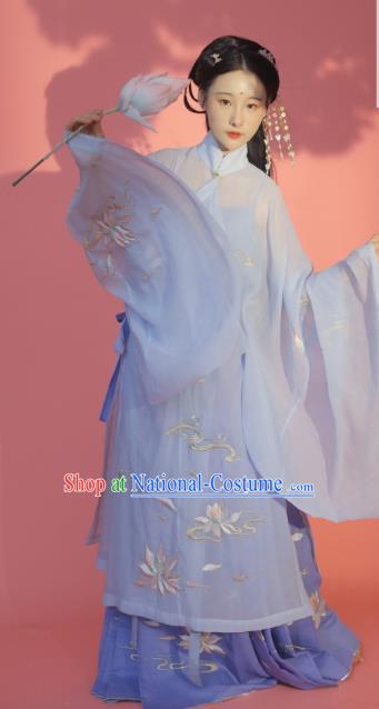 China Traditional Ming Dynasty Noble Beauty Historical Clothing Ancient Young Lady Blue Hanfu Dress Garment