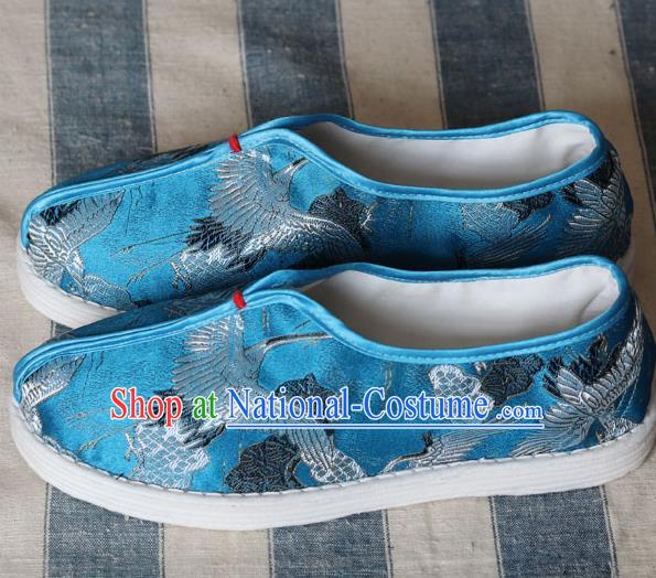 China Handmade Cloth Shoes National Woman Classical Cranes Pattern Blue Shoes