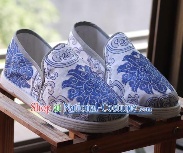 China National Chrysanthemum Pattern Cloth Shoes Handmade Multi Layered Shoes