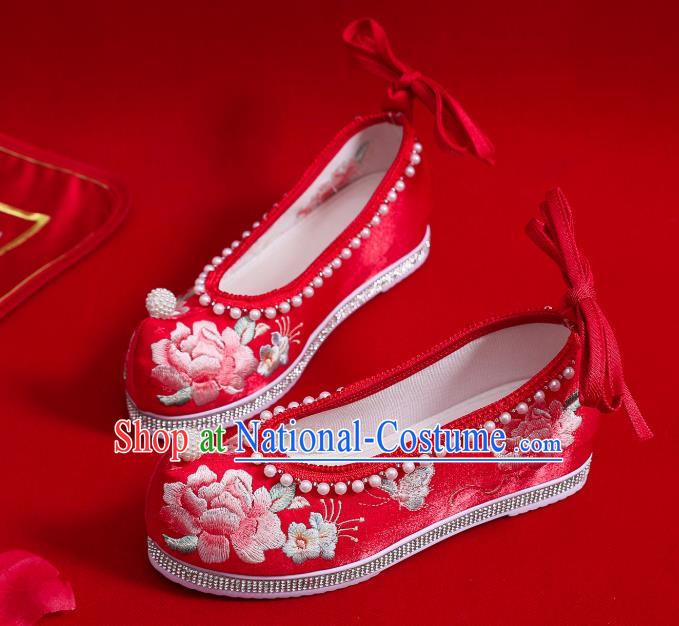 China Traditional Hanfu Pearls Shoes Handmade Wedding Red Satin Shoes National Embroidered Peony Shoes