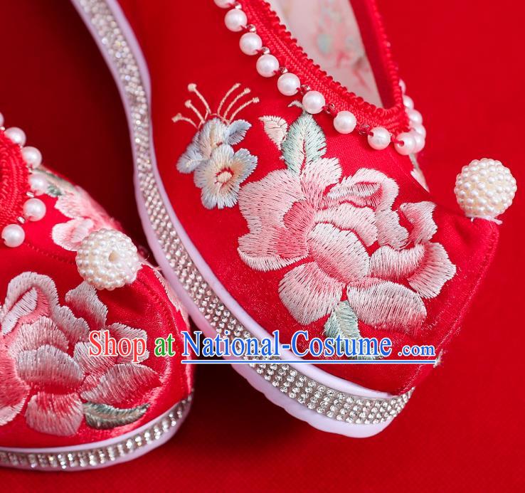 China Traditional Hanfu Pearls Shoes Handmade Wedding Red Satin Shoes National Embroidered Peony Shoes