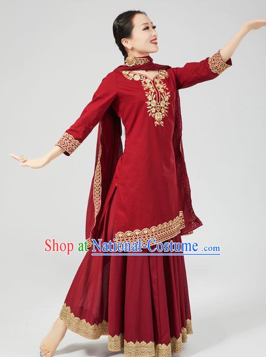 India Traditional Wine Red Punjab Clothing Asian Indian Female Dance Costumes