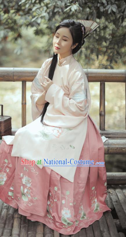 China Traditional Ming Dynasty Historical Clothing Ancient Noble Woman Embroidered Hanfu Dress Full Set