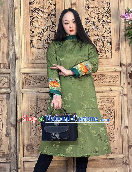 Chinese Embroidery Green Silk Long Gown Traditional Tang Suit Outer Garment Dust Coat