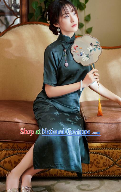 China Young Lady Cheongsam Classical Atrovirens Silk Qipao Dress National Women Costume