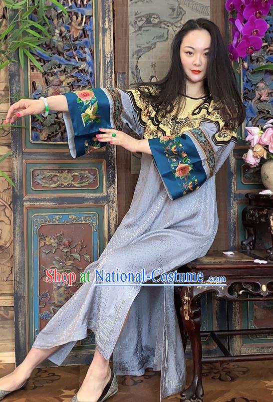 China National Cheongsam Costume Hand Embroidered Grey Silk Qipao Dress