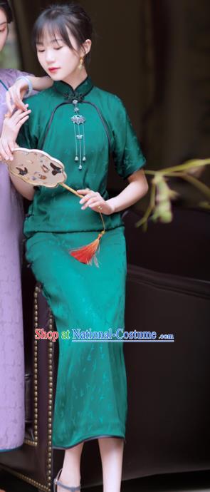 China Classical Dance Cheongsam Clothing Traditional Young Lady Green Silk Qipao Dress