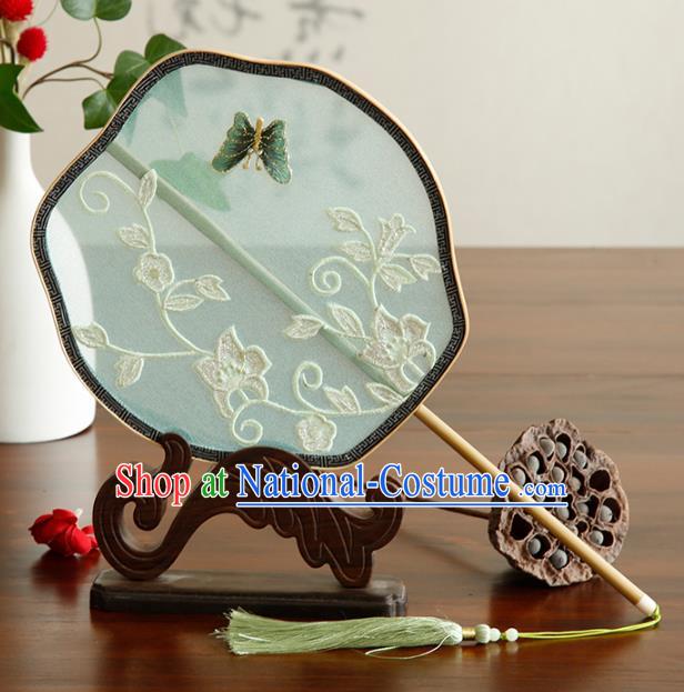 China Handmade Classical Dance Fan Embroidered Green Silk Palace Fan Traditional Ming Dynasty Hanfu Fan