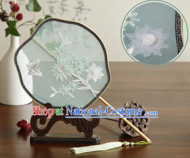 China Traditional Palace Fan Classical Dance Hanfu Fan Handmade Embroidered Chrysanthemum Silk Fan