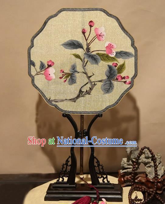 China Handmade Suzhou Craft Fan Traditional Beige Silk Fan Classical Dance Palace Fan