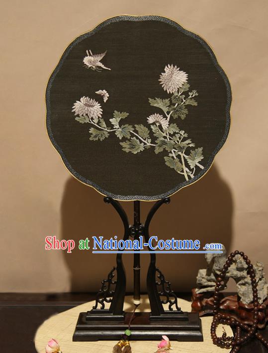 China Classical Chrysanthemum Pattern Black Silk Fan Traditional Palace Fan Handmade Suzhou Craft Fan