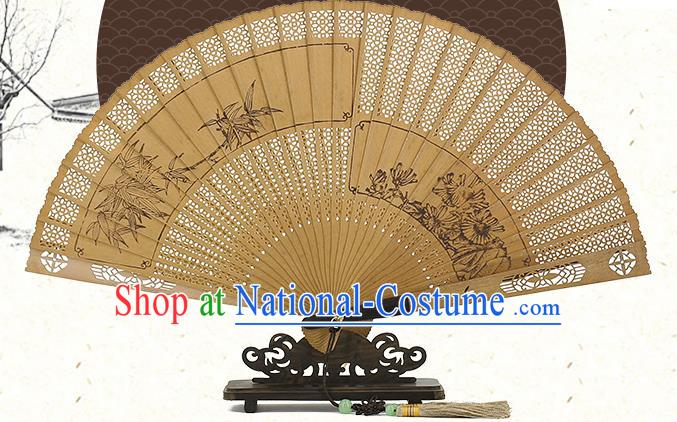 Chinese Ink Painting Bamboo Chrysanthemum Folding Fan Traditional Kung Fu Fan Handmade Sandalwood Fan