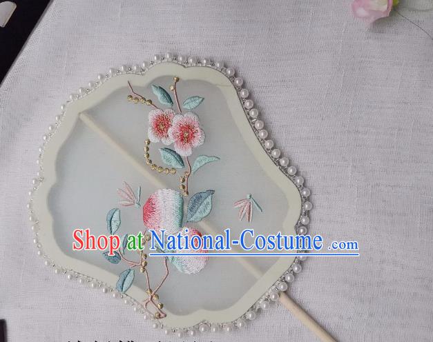 China Classical Hanfu Pearls Fan Traditional White Silk Fan Handmade Embroidered Peach Flowers Palace Fan