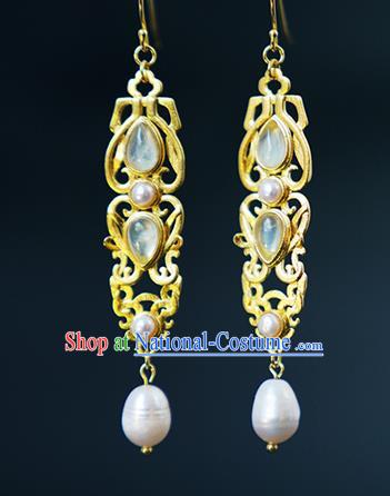 China Traditional Cheongsam Golden Earrings Handmade Pearl Chalcedonye Ear Accessories