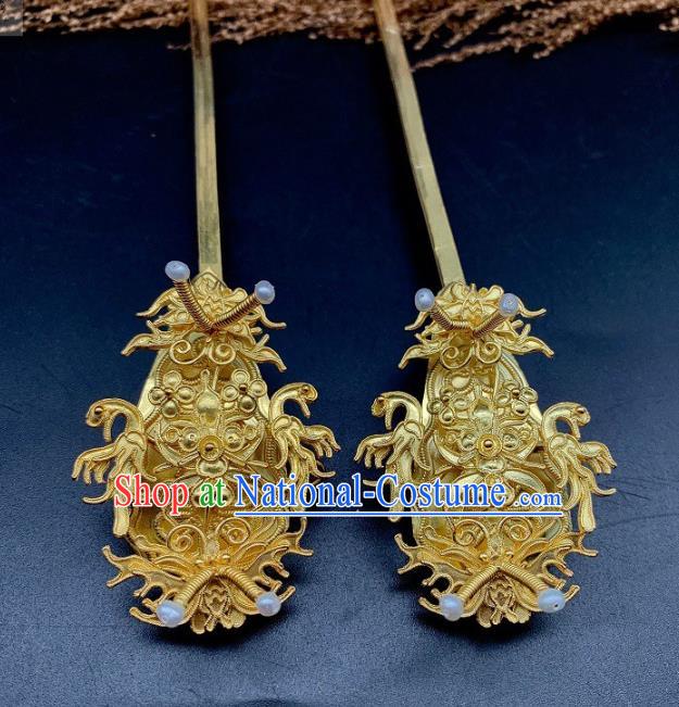 Chinese Ancient Court Empress Hair Stick Traditional Ming Dynasty Queen Golden Butterfly Hairpin