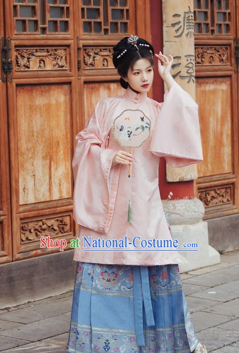 China Ancient Noble Countess Hanfu Costumes Traditional Ming Dynasty Imperial Concubine Clothing