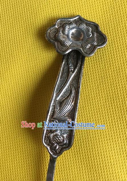 Chinese Ancient Palace Lady Hairpin Headwear Traditional Qing Dynasty Silver Carving Lotus Leaf Hair Stick