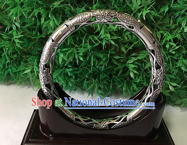 Handmade China National Wedding Bracelet Accessories Ethnic Carving Fish Silver Bangle