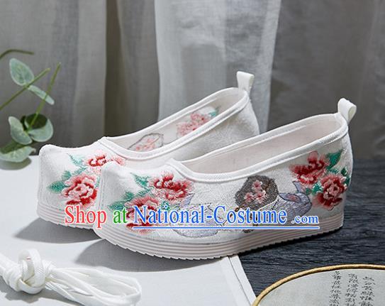 China Handmade Ancient Princess White Cloth Shoes National Embroidered Peony Shoes Traditional Hanfu Shoes