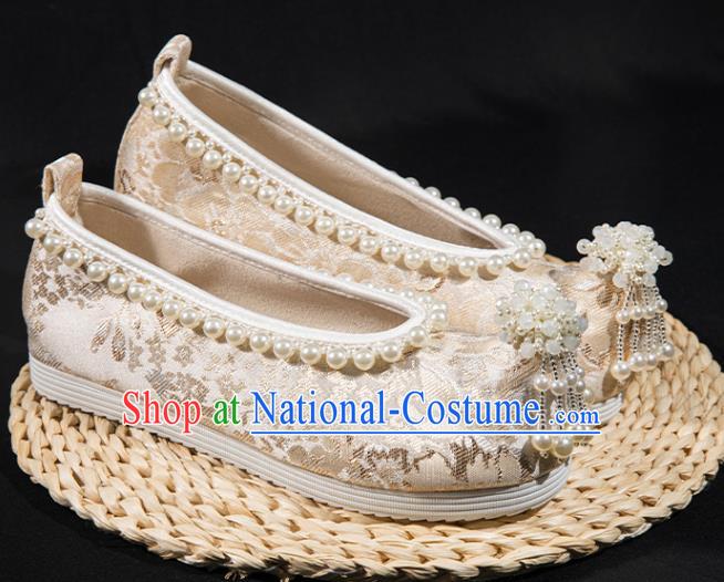 China Ancient Princess Pearls Tassel Shoes Traditional Ming Dynasty Hanfu Shoes Handmade White Satin Shoes