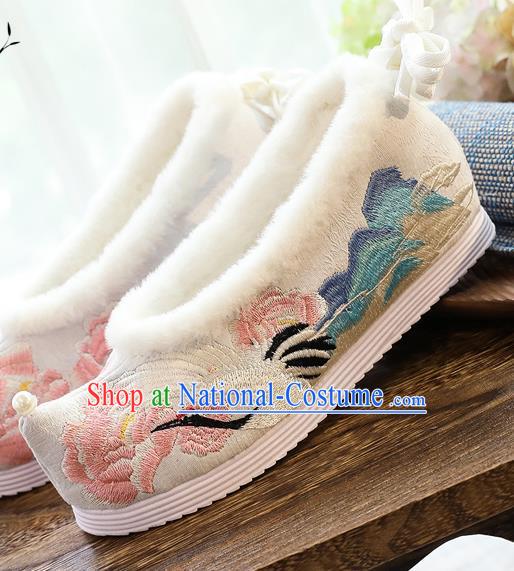 China National Woman Hanfu Shoes Traditional Embroidered Cloud Crane Shoes Handmade Winter White Cloth Shoes