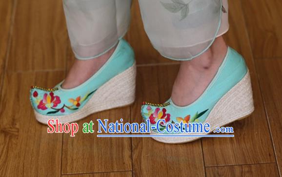 Chinese Yunnan Ethnic Blue Cloth Wedge Heel Shoes National Embroidered Shoes