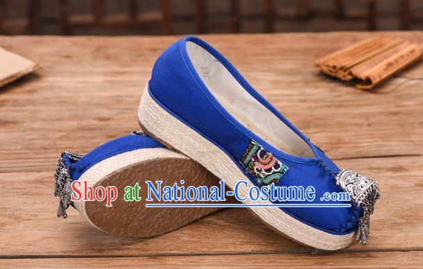 Chinese National Embroidered Royalblue Cloth Shoes Yunnan Miao Ethnic Folk Dance Wedge Heel Shoes