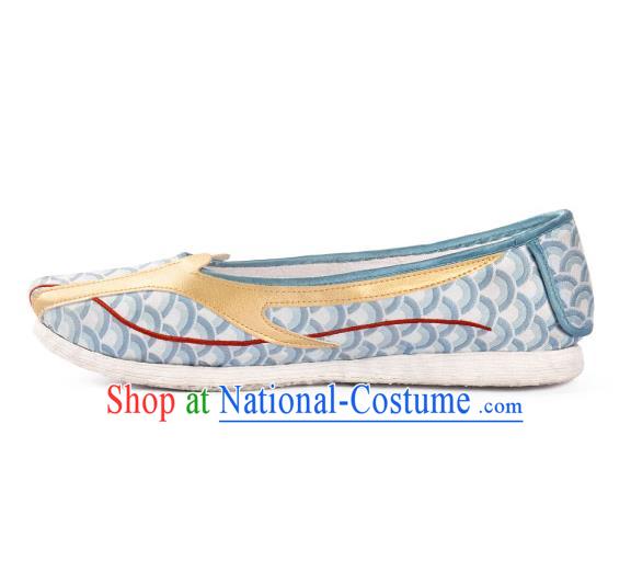 China Traditional Hanfu Shoes Handmade Light Blue Cloth Shoes National Dragon Horn Shoes