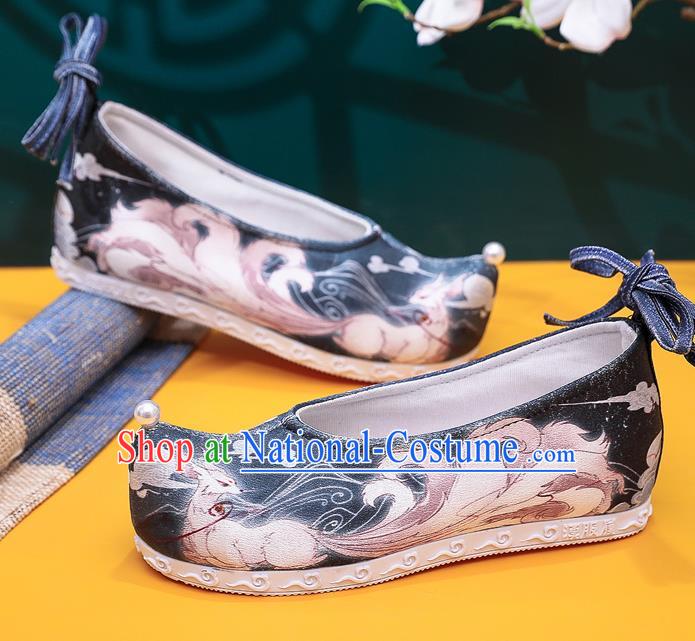 China Traditional Ming Dynasty Hanfu Shoes Handmade Ancinet Princess Shoes Classical Nine Tail Fox Pattern Black Cloth Shoes