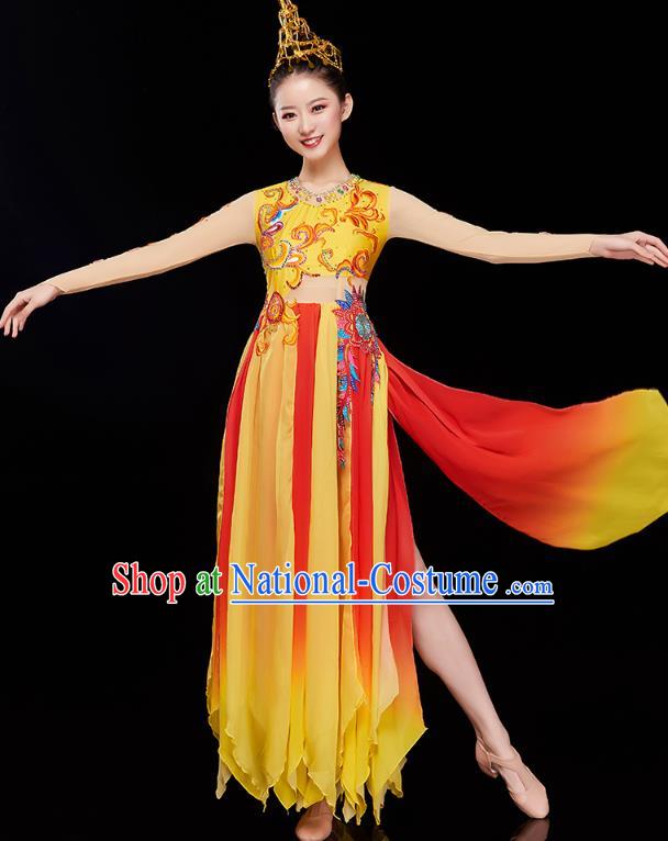 Chinese Woman Modern Dance Group Dance Yellow Dress Traditional Drum Dance Costume