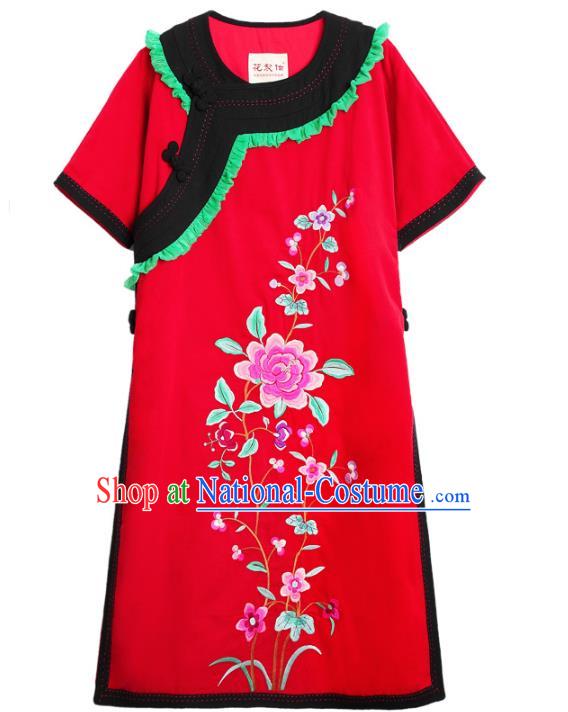 Chinese Traditional National Woman Costume Tang Suit Embroidered Red Long Shirt