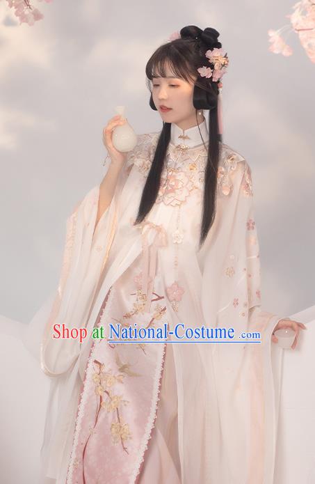 China Ancient Princess Embroidered Hanfu Dress Traditional Ming Dynasty Historical Costumes for Nobility Lady