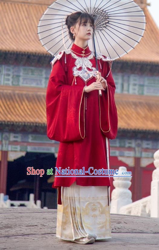 Traditional China Ming Dynasty Court Lady Historical Clothing Ancient Palace Beauty Hanfu Dress