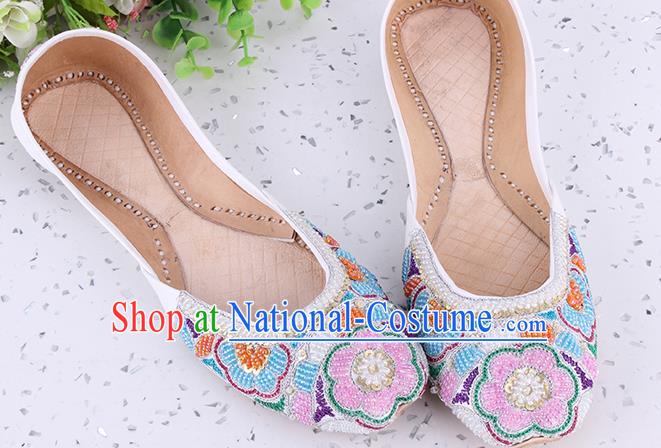 Indian Folk Dance Shoes Handmade Embroidery Beads Flowers Shoes Asian Traditional Wedding White Leather Shoes