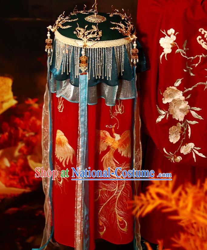 China Handmade Embroidered Phoenix Lantern Ancient Palace Lantern Traditional Song Dynasty Red Silk Portable Lamp