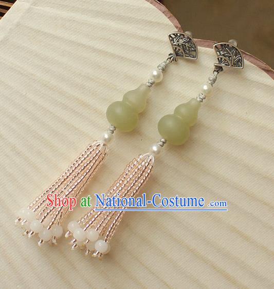 China Classical Cheongsam Beads Tassel Ear Jewelry Handmade National Jade Gourd Earrings